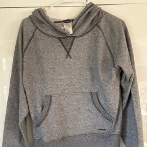 Women's Gray Patagonia hoodie sweatshirt